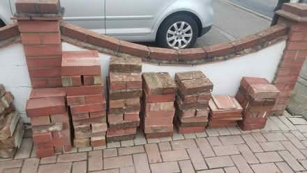 Photo of free Clean Used Bricks (Leigh Beck SS8) #1