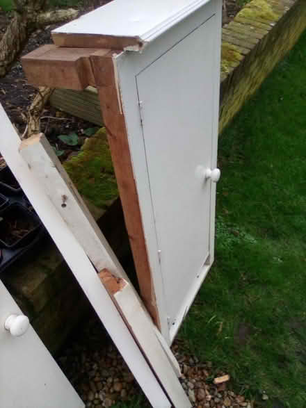 Photo of free MDF & wood (High Hurstwood TN22) #4