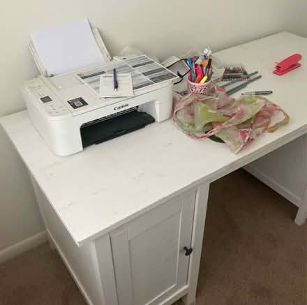 Photo of free furniture (N Armistead St) #1