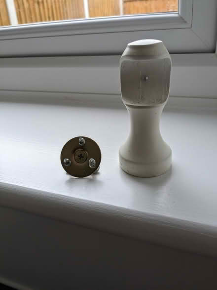 Photo of Curtain rail - 1 x bracket only (Hatfield Road CM8) #2