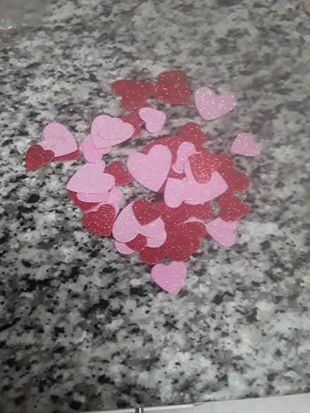 Photo of free Glittered Pink & Red Hearts (Waverly) #1