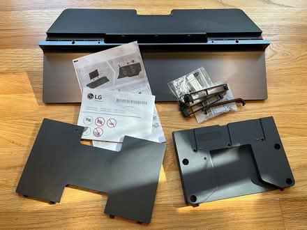 Photo of free OEM TV stand for LG OLED Cz (Los Gatos near downtown) #1