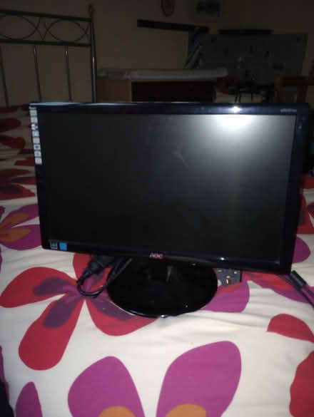 Photo of free Computer screen. (Hurst Green BB7) #1