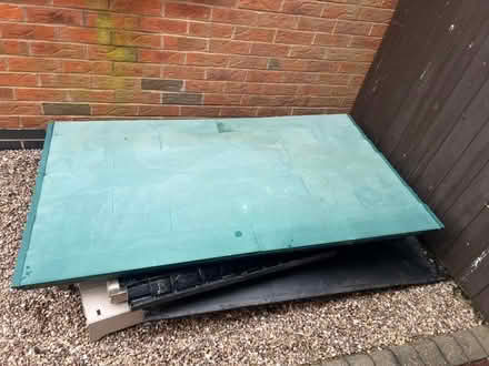 Photo of free Outdoor cabinet (Nanpantan LE11) #2