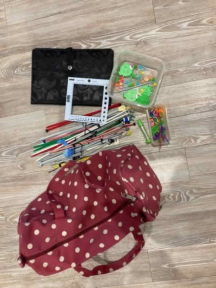 Photo of free Hobbycraft knitting bag plus (Malvern Link WR14) #1