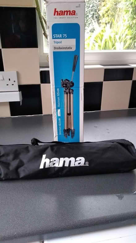 Photo of free tripod (Longbridge B31) #1