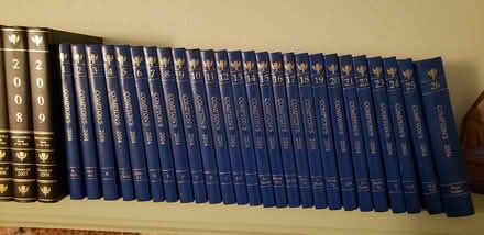 Photo of free Perfect condition encyclopedia sets (Tully x Standiford) #1