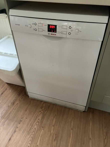 Photo of free Bosch Dishwasher for repair (Maresfield Park TN22) #1
