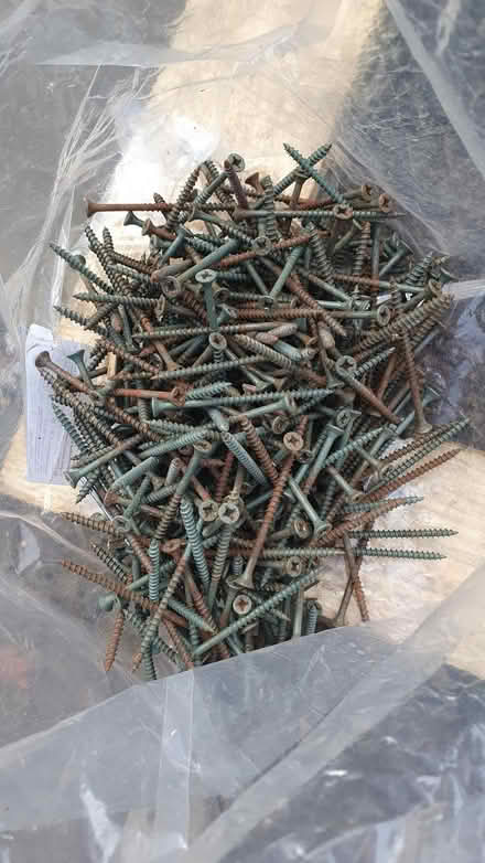 Photo of free bag of decking screws (Ravensbourne BR1) #1