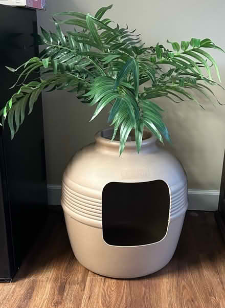 Photo of free Fake Planter Decorative Litter Box (Smyrna, Vinings, Mableton) #1