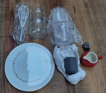 Photo of free Selection of Kitchenware (New & Great Condition) (Woking GU22) #1