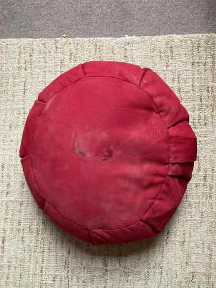 Photo of free Meditation cushion - needs cleaning (Abbeville Village SW4) #3