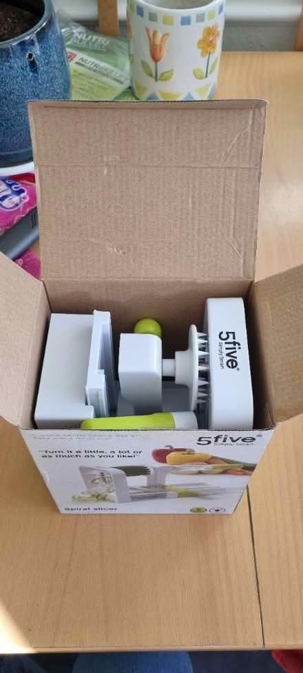Photo of free Vegetable spiralizer (GU1) #3