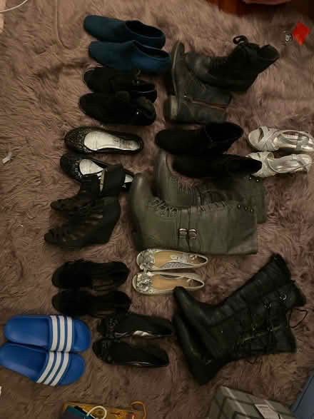 Photo of free Women’s shoes size 7 (Hayward) #1