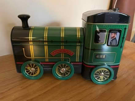 Photo of free Metal train storage tin (Greaves LA1) #1
