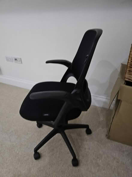 Photo of free Hbada Office chair (CR8) #2