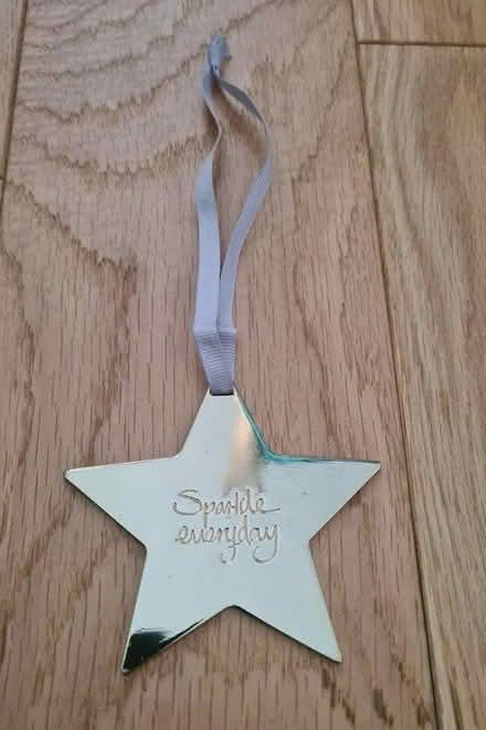Photo of free Gold Sparkle everyday star (Tranmere CH42) #1