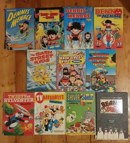 Photo of free Random selection of albums (WR14 Cowleigh Rd) #2