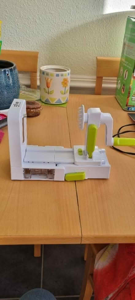 Photo of free Vegetable spiralizer (GU1) #2