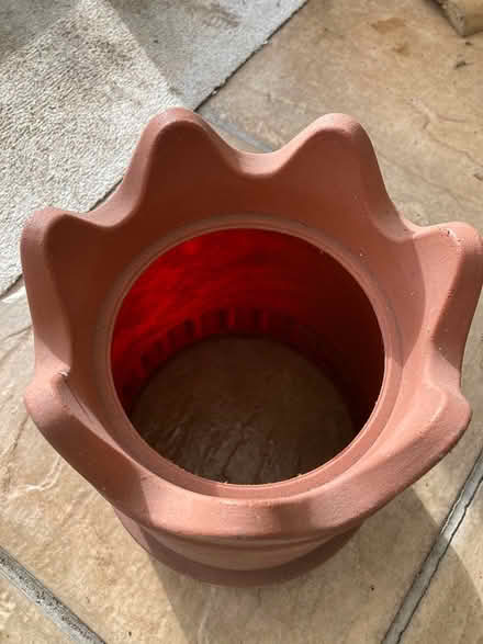 Photo of free Plastic chimney pot plant holder (Chattenden) #2