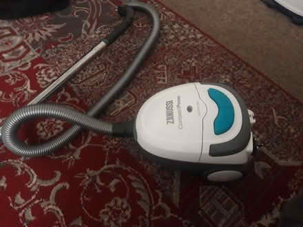 Photo of free Vacuum cleaner (Sparkhill B11) #2