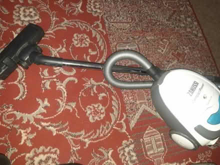 Photo of free Vacuum cleaner (Sparkhill B11) #1