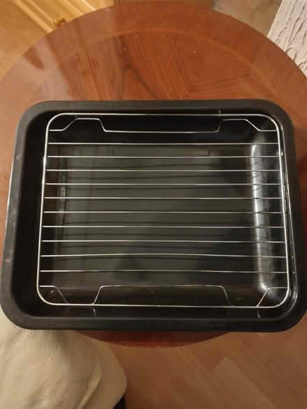 Photo of free Roasting tins (Wolverton MK12) #2