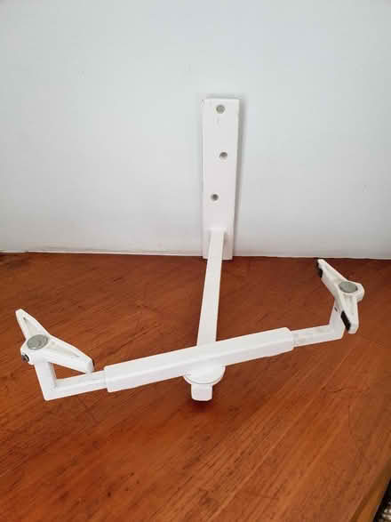 Photo of free Heavy duty wall bracket (Gospel Oak NW5) #2