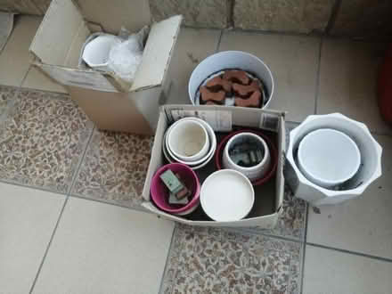 Photo of free Collection of ceramic plant pots (Stroud GL5) #1