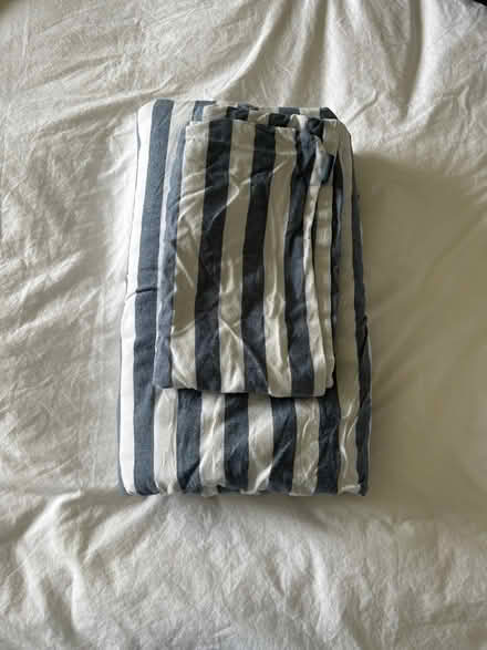 Photo of free Duvet cover (N7, Tufnell Park) #1