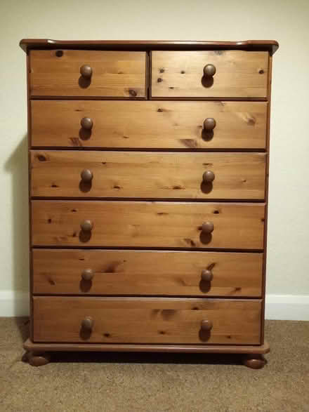 Photo of free Chest of drawers (Slyne-with-Hest LA2) #1