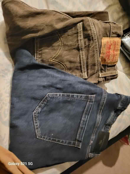 Photo of free Men's Small (S Everett) #1