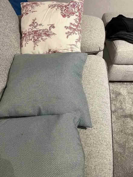 Photo of free Cushions (Faraday Office Park RG21) #1