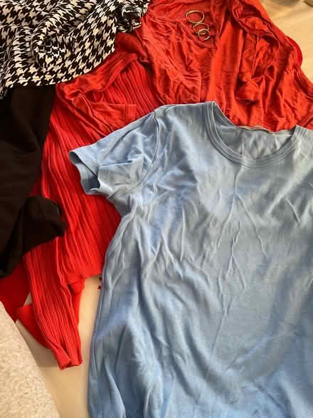 Photo of free Female clothes (Wolverhampton WV10) #3
