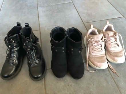 Photo of free Size 13/1 shoes boots (Maidstone (Barming)) #2