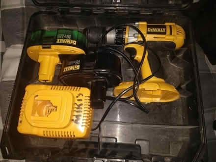 Photo of free DE WALT cordless drill (Ladywell SE13) #1