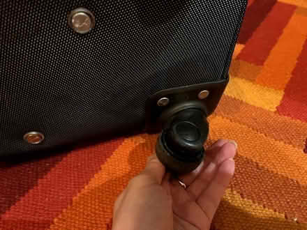 Photo of free Suitcase (Saint Luke's EC1Y) #1