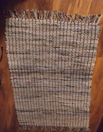 Photo of free Rug (Ladywell SE13) #1