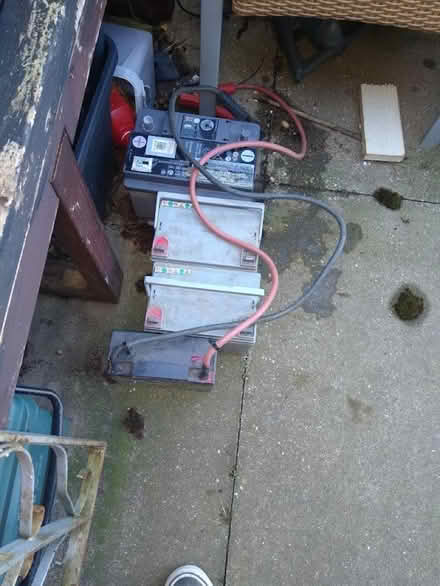 Photo of free battery's (Langdon hills) (Laindon SS16) #1