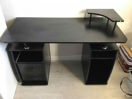 Photo of free Computer desk (Whitnash CV31) #2