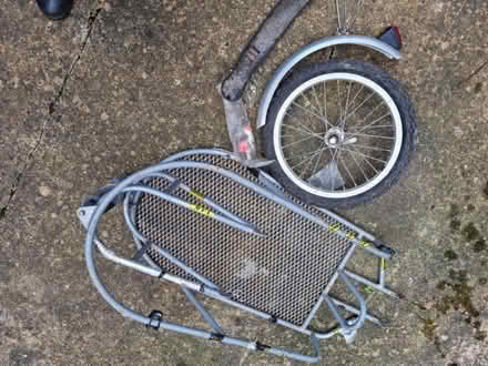 Photo of free Bicycle trailer (Cricket Road OX4) #2