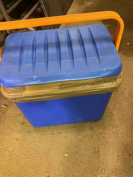 Photo of free Cool Box (CT9) #2