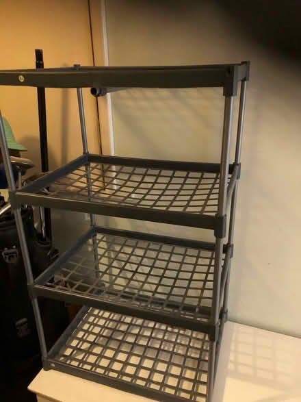 Photo of free Little shelving unit (Leigh kent) #1