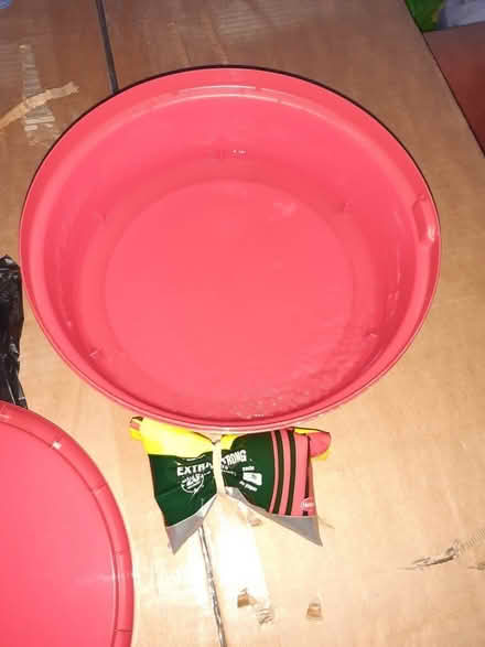 Photo of free surplus wallpaper paste (Iron Acton BS37) #2