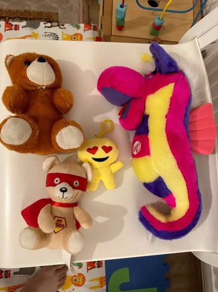Photo of free Soft toys and tool statio (Greenwich / deptford bridge) #2
