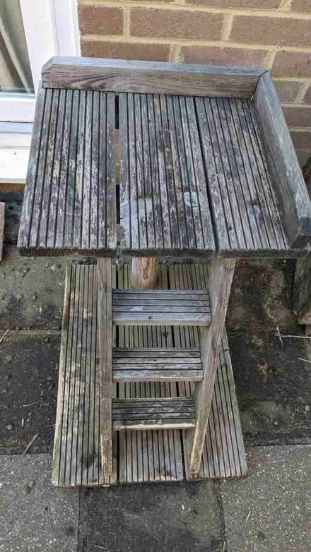 Photo of free Cat Shelf / scratching post (Richmond TW10) #1