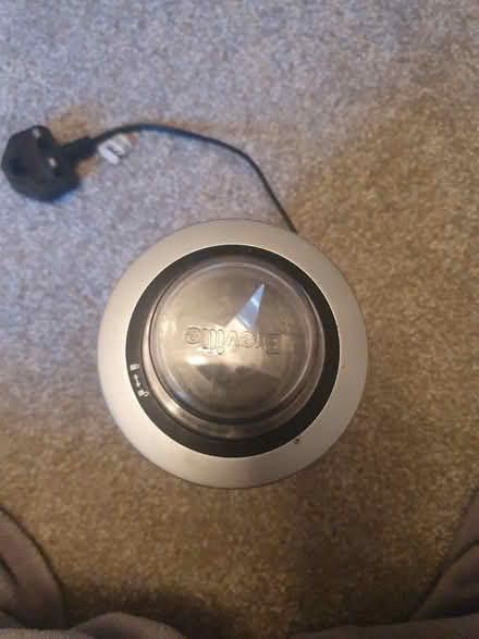 Photo of free Breville blender- no cup (DE22) #2