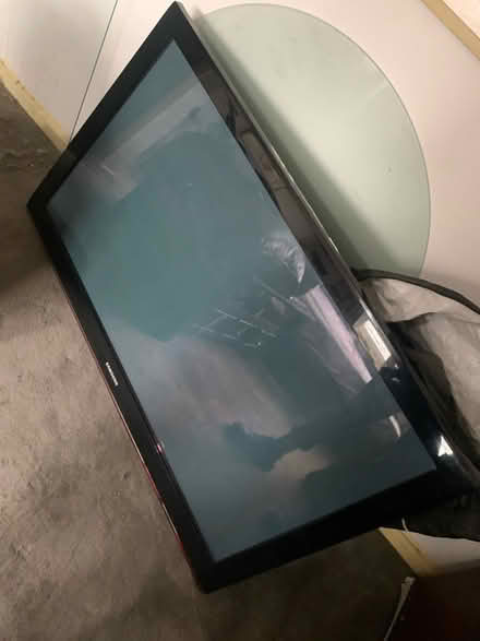 Photo of free Samsung tv (Bilbrook WV8) #1
