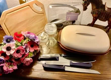Photo of free Household/Kitchen accessories (Kendal LA9) #3