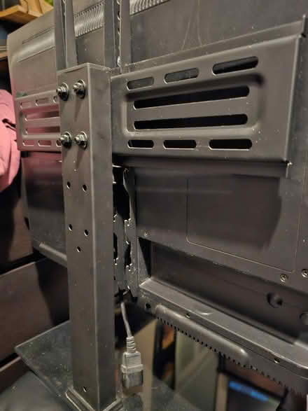 Photo of free 32inch free view tv (St. Georges TF2) #3